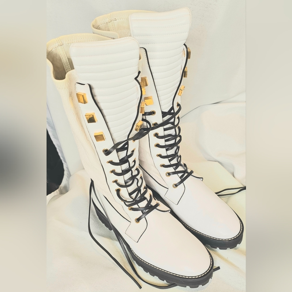 🔥Stuart Weitzman White Leather Lace-Up Boots